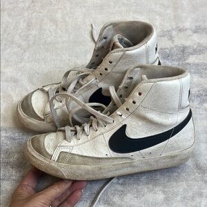 Nike Kids White and Black Sneakers